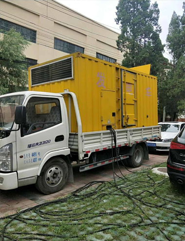 夏邑发电车出租-柴油发电机组排烟系统设计要求及其考虑因素