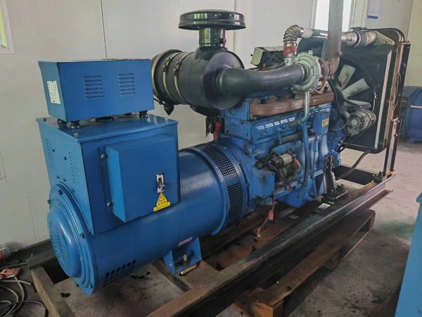 夏邑100kW柴油发电机组使用多级机油有哪些优缺点？